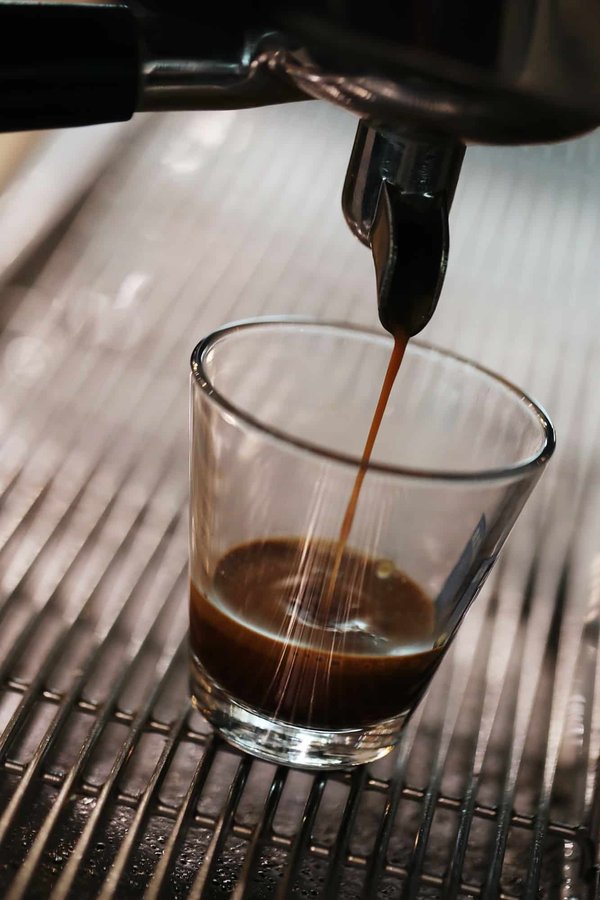 Combien coûte la location d'une machine à café pour bureau?